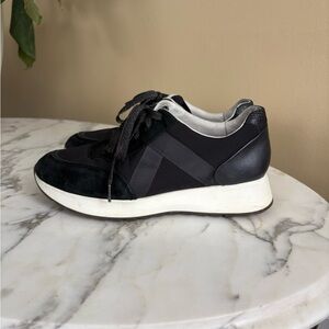 Munro Piper Suede Glitter Lace-Up Sneakers - US 6M, Low Top with Arch Support